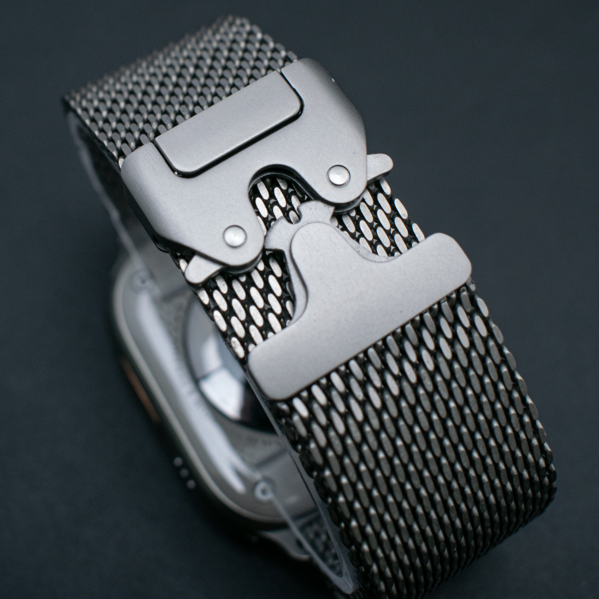 VWAR Titanium Milanese loop fo - Milanaise Mesh Band recension och pris